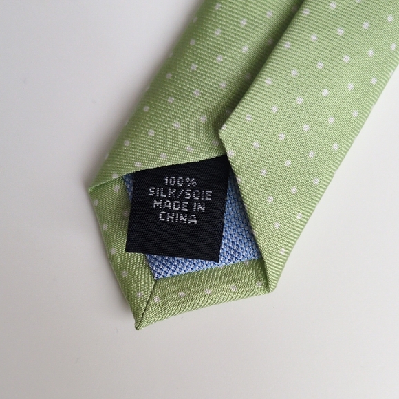 Tommy Hilfiger Fish Pattern 100%‎ Silk Neck Tie - Green & Blue - Picture 7 of 8
